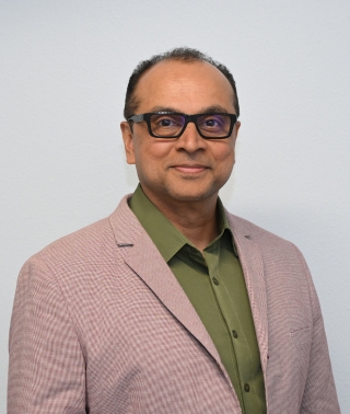 Dr. Sundar Sundareswaran